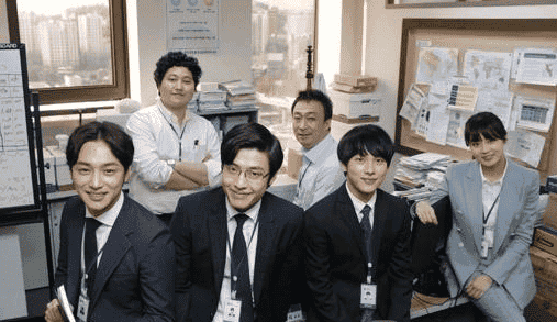 韓企面試都穿啥？穿套合格正裝去面試讓你自信滿滿。-- 中韓人力網(wǎng)